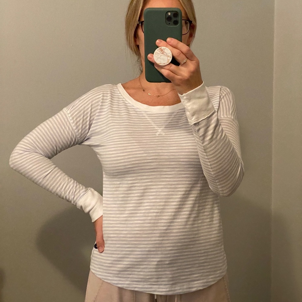 A&F cargo joggers and Soft AF boatneck t shirt. - Picture 13 of 14